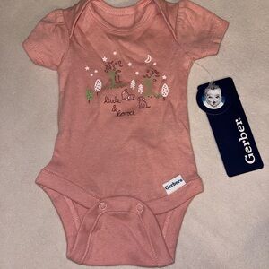 Gerber‎ Peach Bodysuit with Cute Forest Design